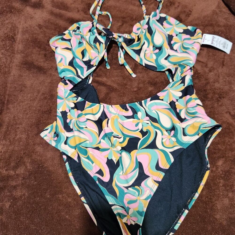 Ninety Nine Swimsuit Size XL Open Back Front New